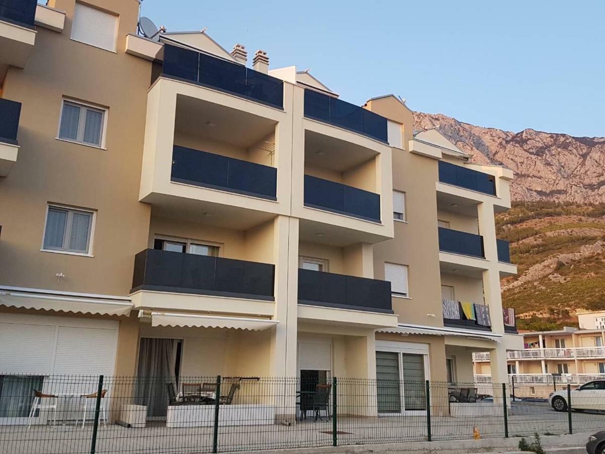 Apartments Leone Lukas Промайна Екстериор снимка