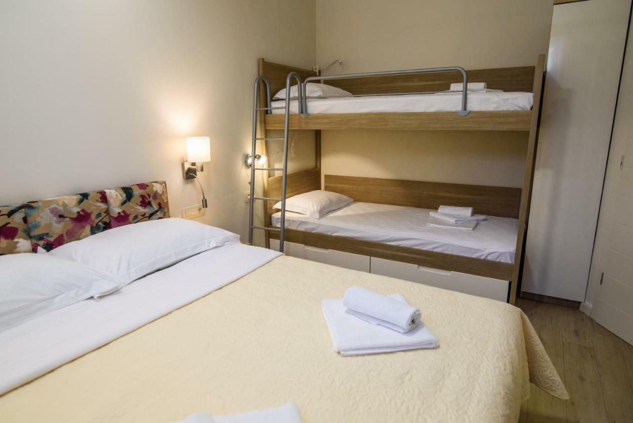 Apartments Leone Lukas Промайна Екстериор снимка